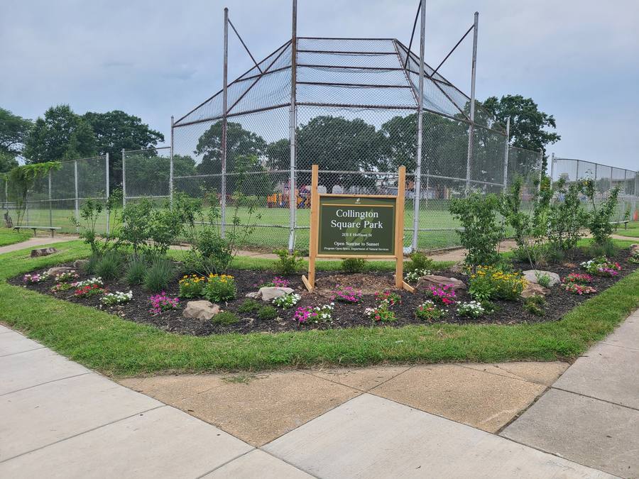 Collington Square Park entrance